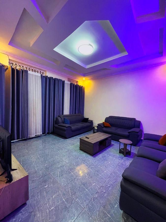 Zeo Airbnb - Cheap Apartment In Kigali Exterior photo