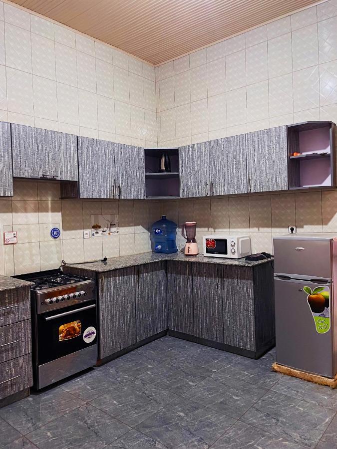 Zeo Airbnb - Cheap Apartment In Kigali Exterior photo